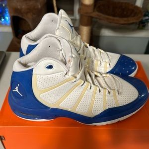 Men’s Nike Air Versitile IV